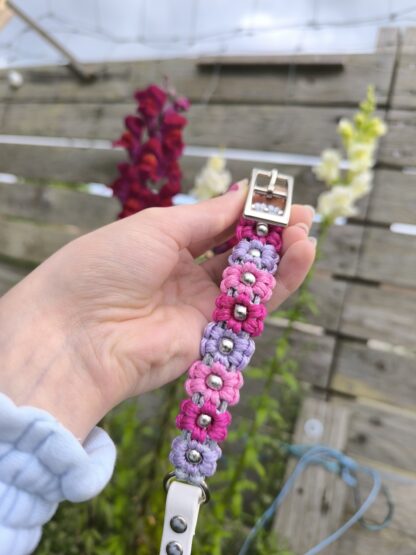 Collier fleurs 1,3 cm
